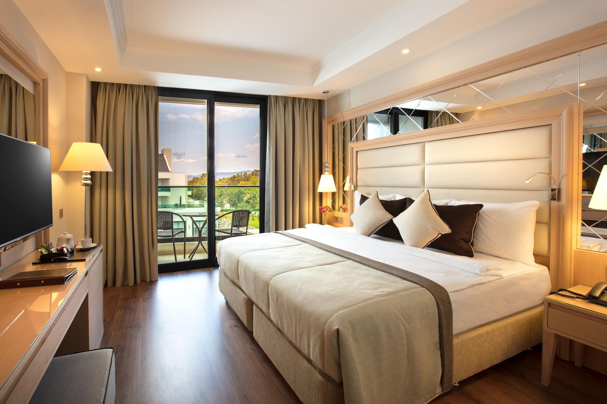 Korumar Ephesus Beach & Spa Resort Кушадасъ Екстериор снимка