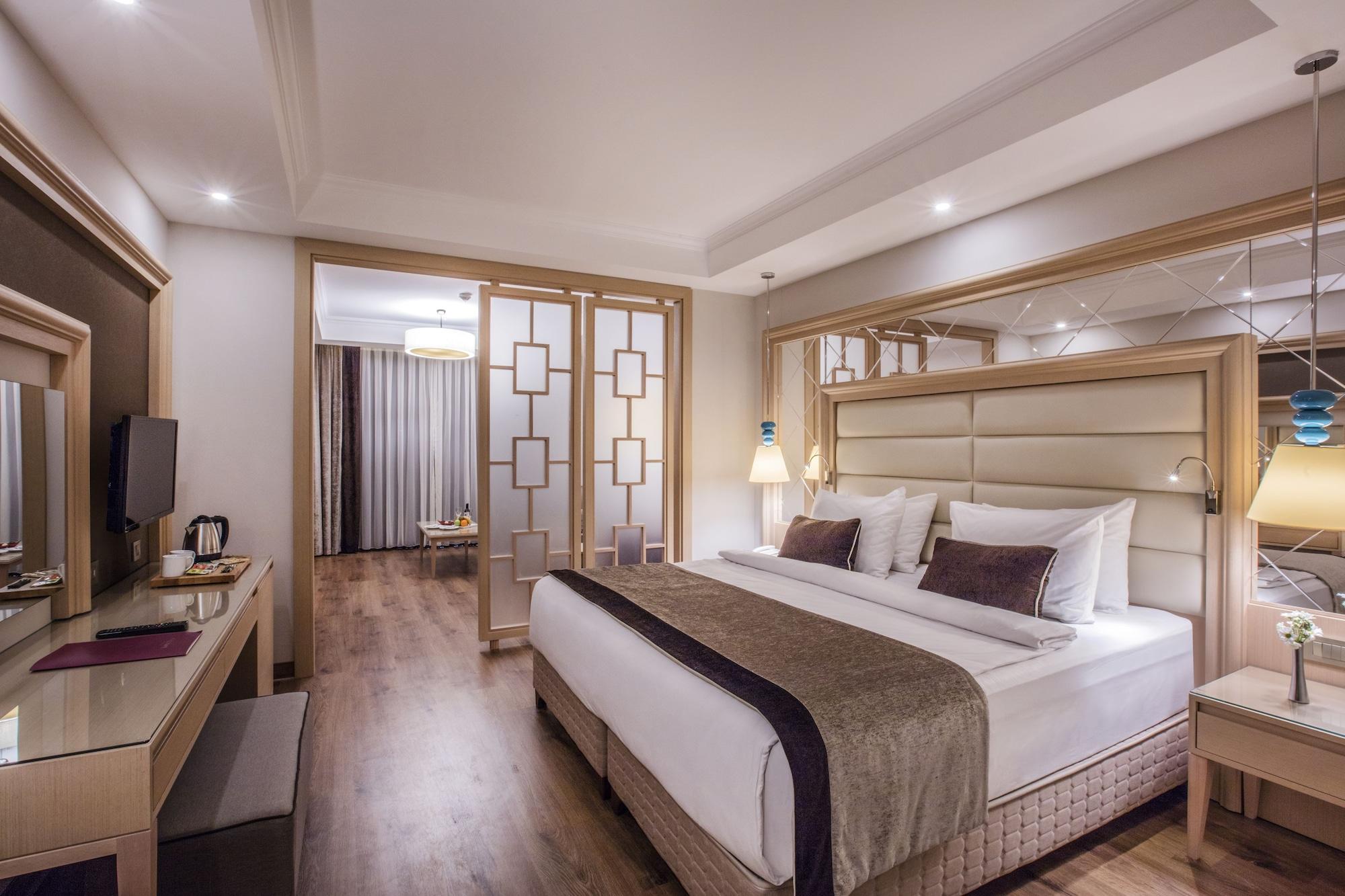 Korumar Ephesus Beach & Spa Resort Кушадасъ Екстериор снимка