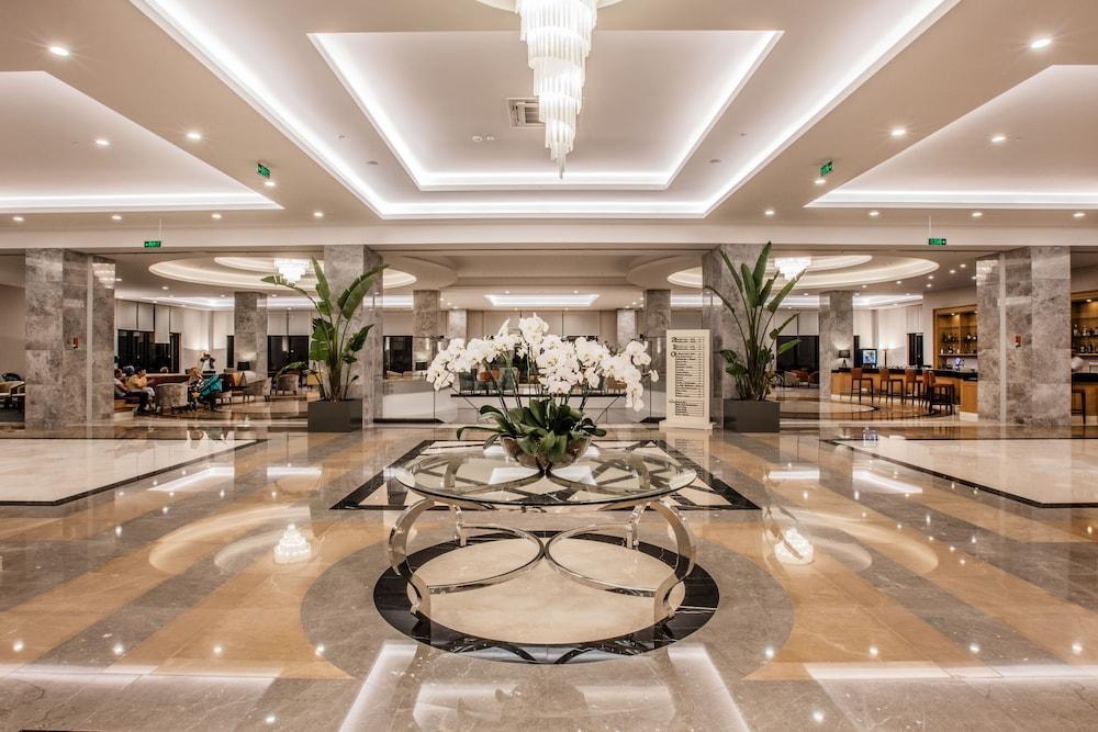Korumar Ephesus Beach & Spa Resort Кушадасъ Екстериор снимка