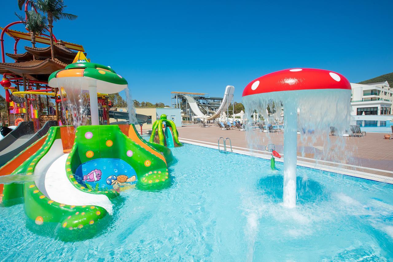 Korumar Ephesus Beach & Spa Resort Кушадасъ Екстериор снимка