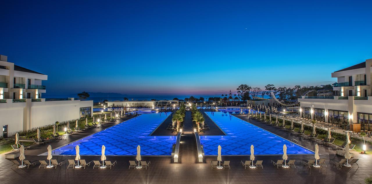 Korumar Ephesus Beach & Spa Resort Кушадасъ Екстериор снимка