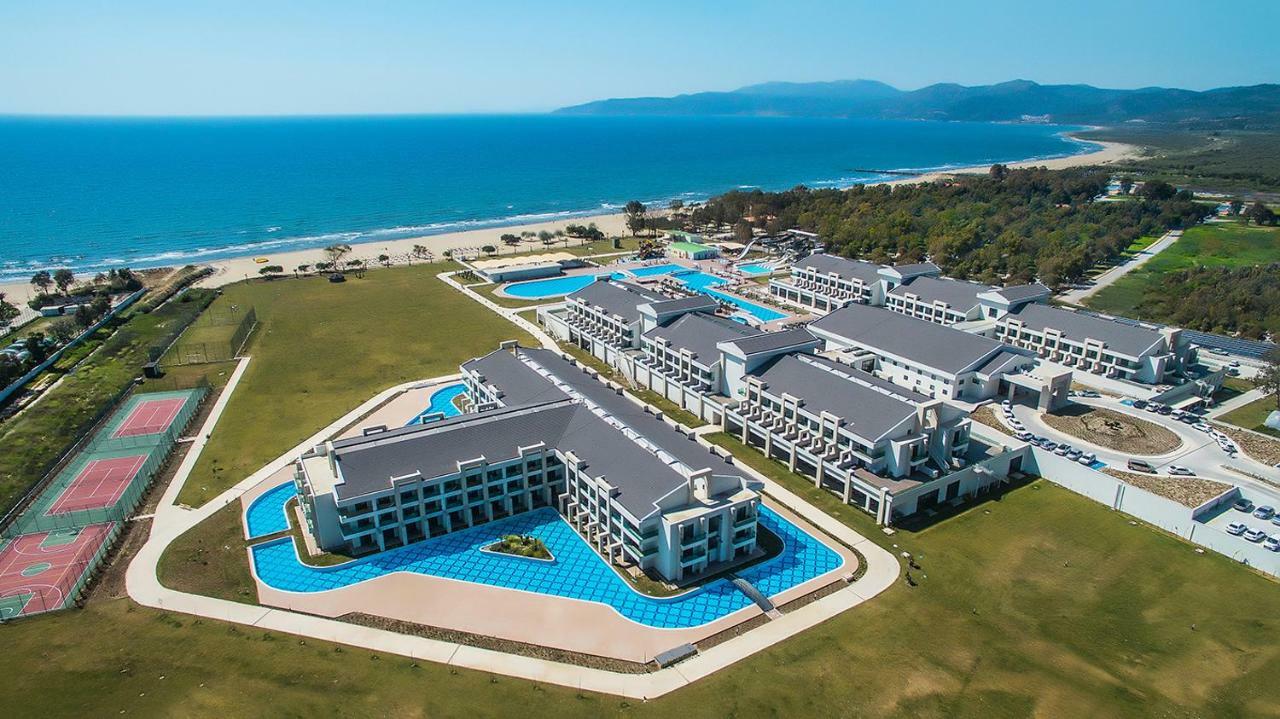 Korumar Ephesus Beach & Spa Resort Кушадасъ Екстериор снимка